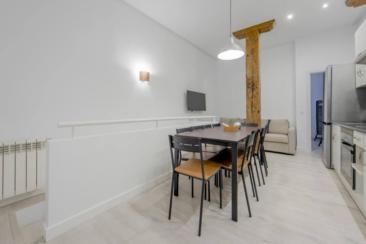 Cool/Soho Style Apt Para 9Pax C/Luciente Madrid Exterior foto