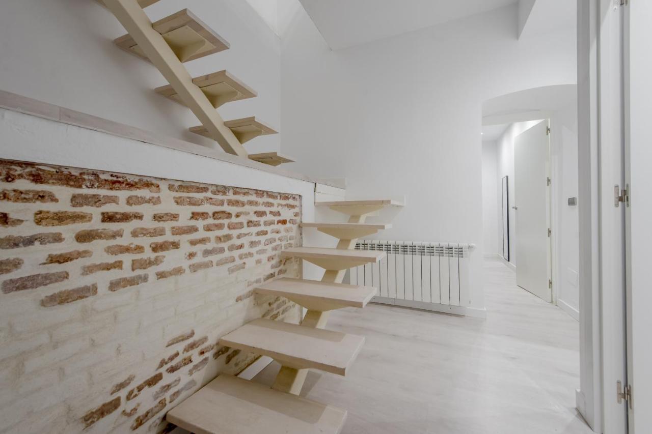 Cool/Soho Style Apt Para 9Pax C/Luciente Madrid Exterior foto