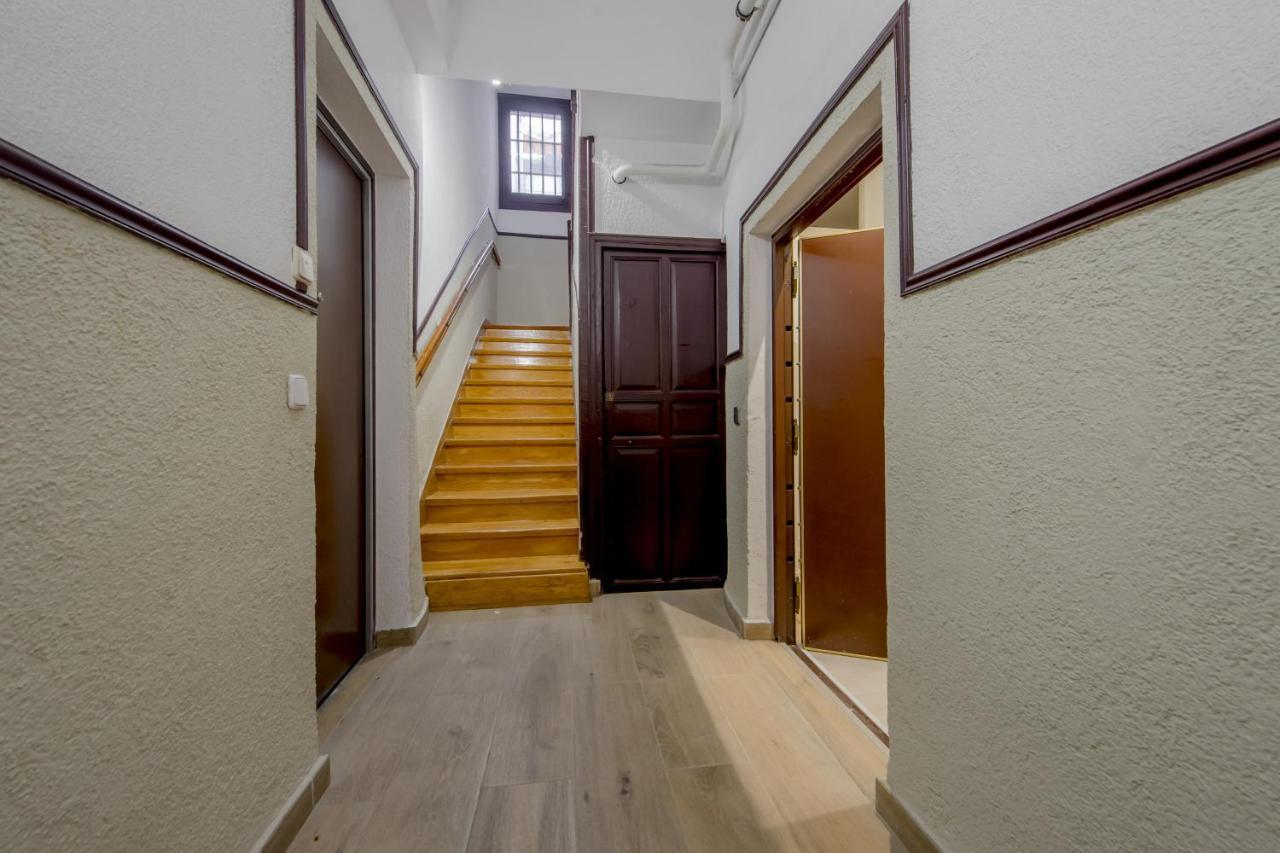 Cool/Soho Style Apt Para 9Pax C/Luciente Madrid Exterior foto